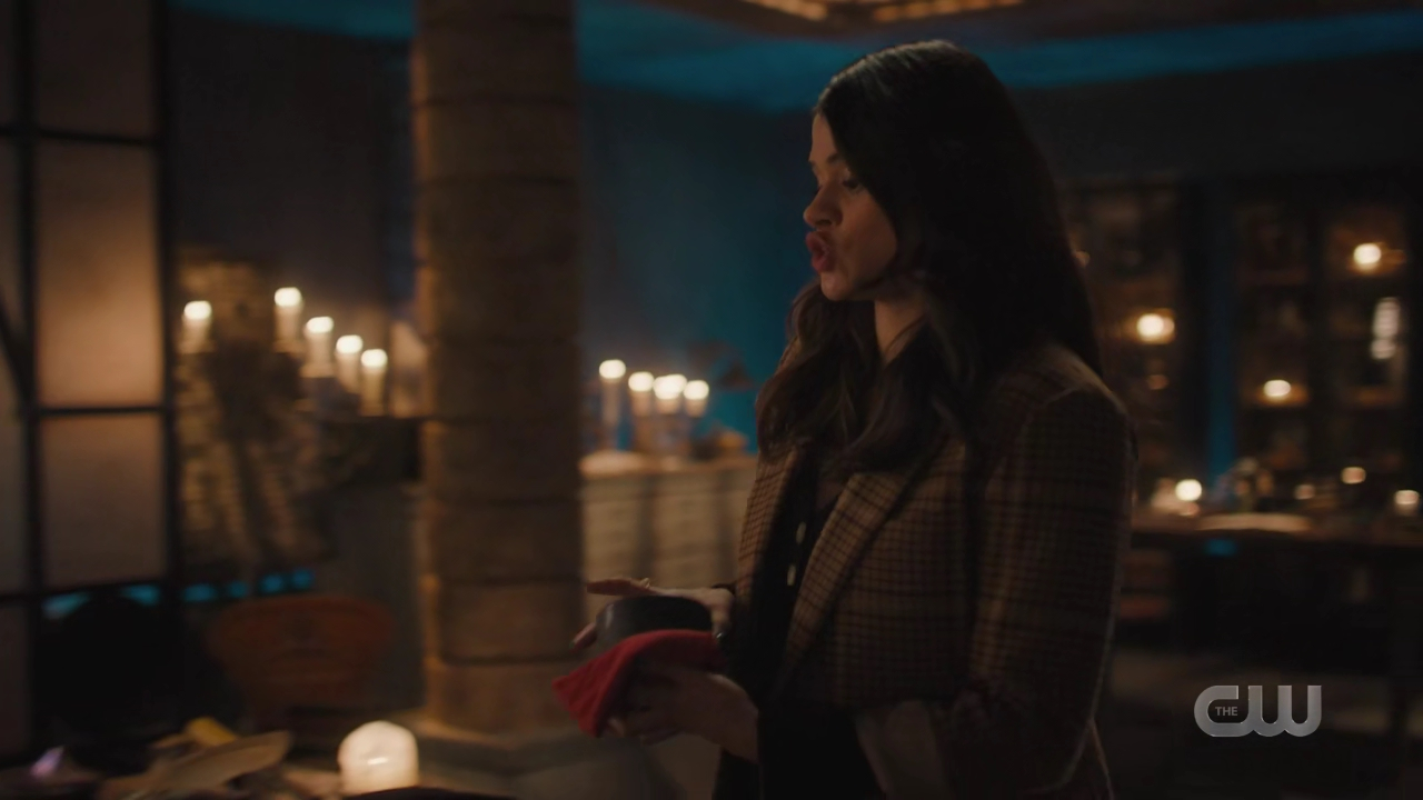 charmed-online-dot-nl_Charmed4x06TheTallymanCometh0576.jpg