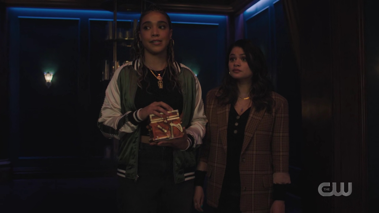 charmed-online-dot-nl_Charmed4x06TheTallymanCometh0725.jpg