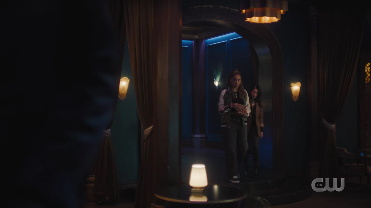 charmed-online-dot-nl_Charmed4x06TheTallymanCometh0743.jpg