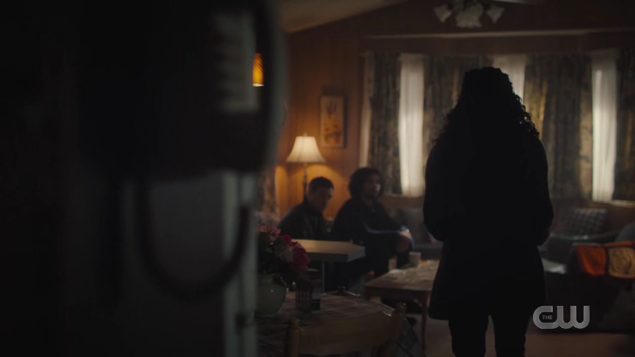 charmed-online-dot-nl_Charmed4x06TheTallymanCometh0994.jpg