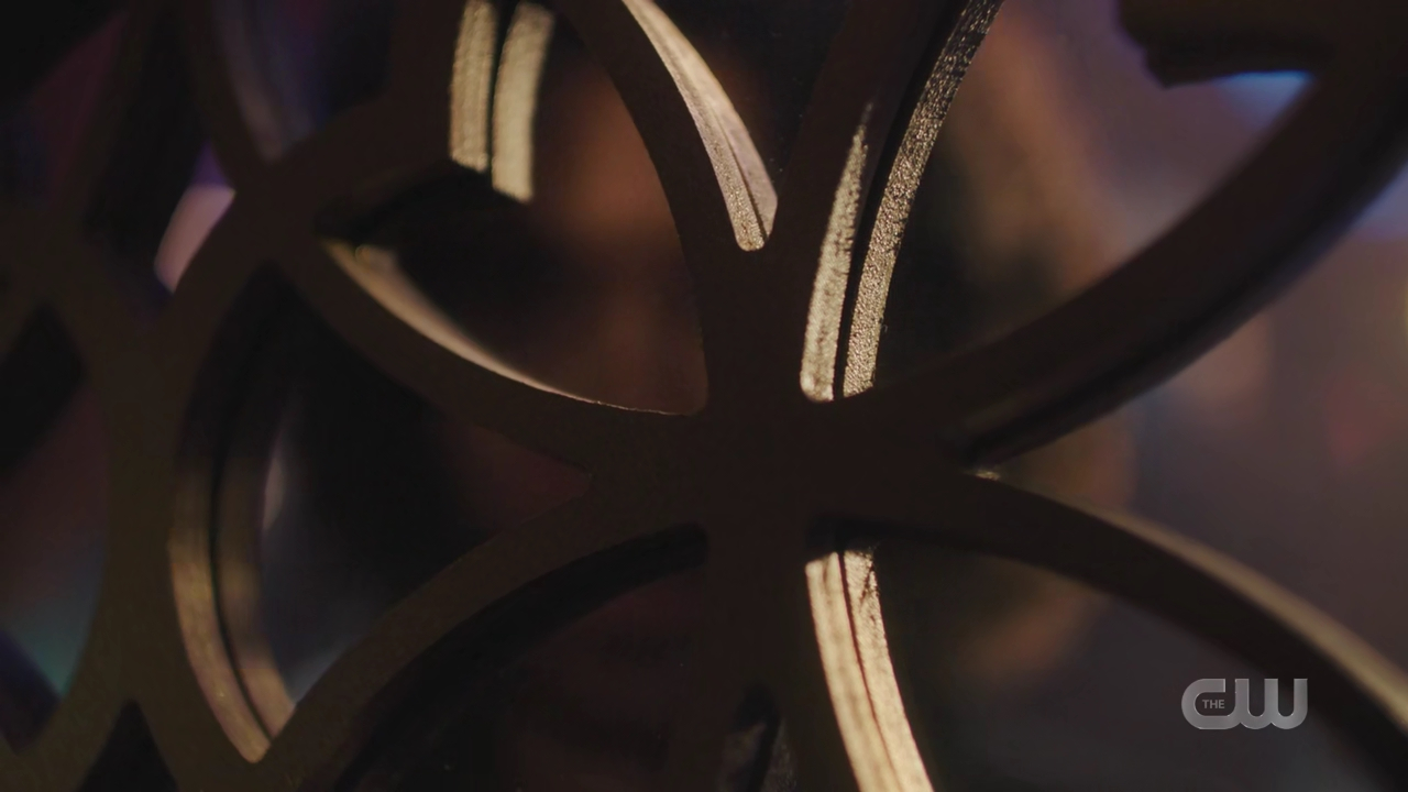 charmed-online-dot-nl_Charmed4x06TheTallymanCometh1551.jpg