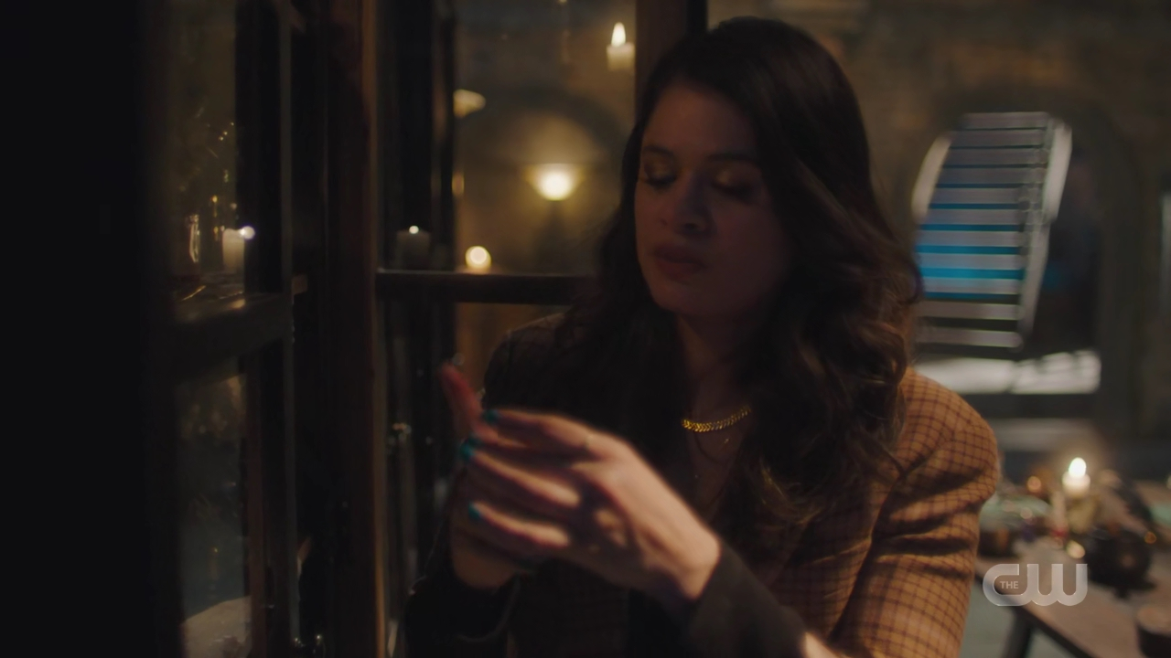 charmed-online-dot-nl_Charmed4x06TheTallymanCometh1604.jpg