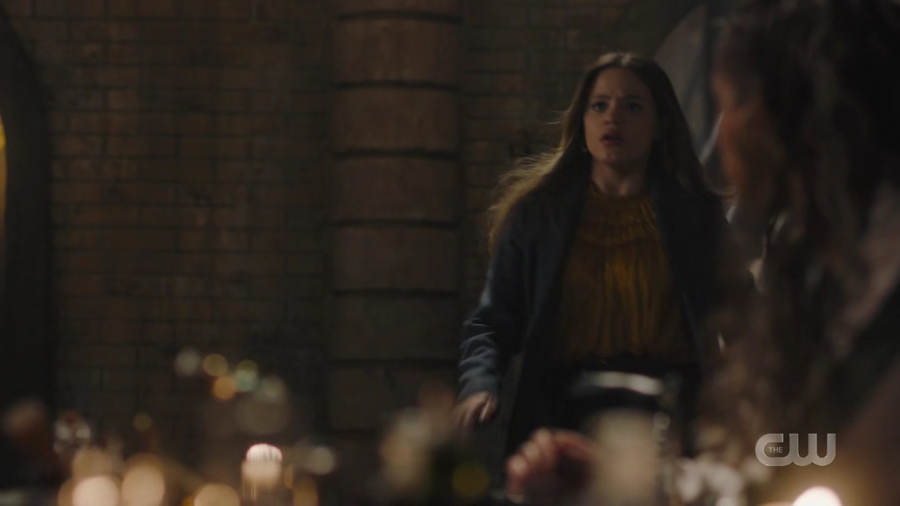 charmed-online-dot-nl_Charmed4x06TheTallymanCometh1614.jpg