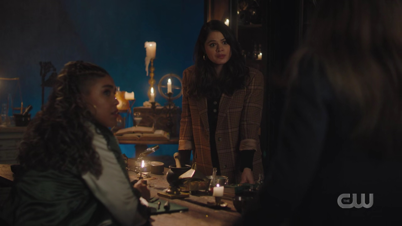 charmed-online-dot-nl_Charmed4x06TheTallymanCometh1616.jpg