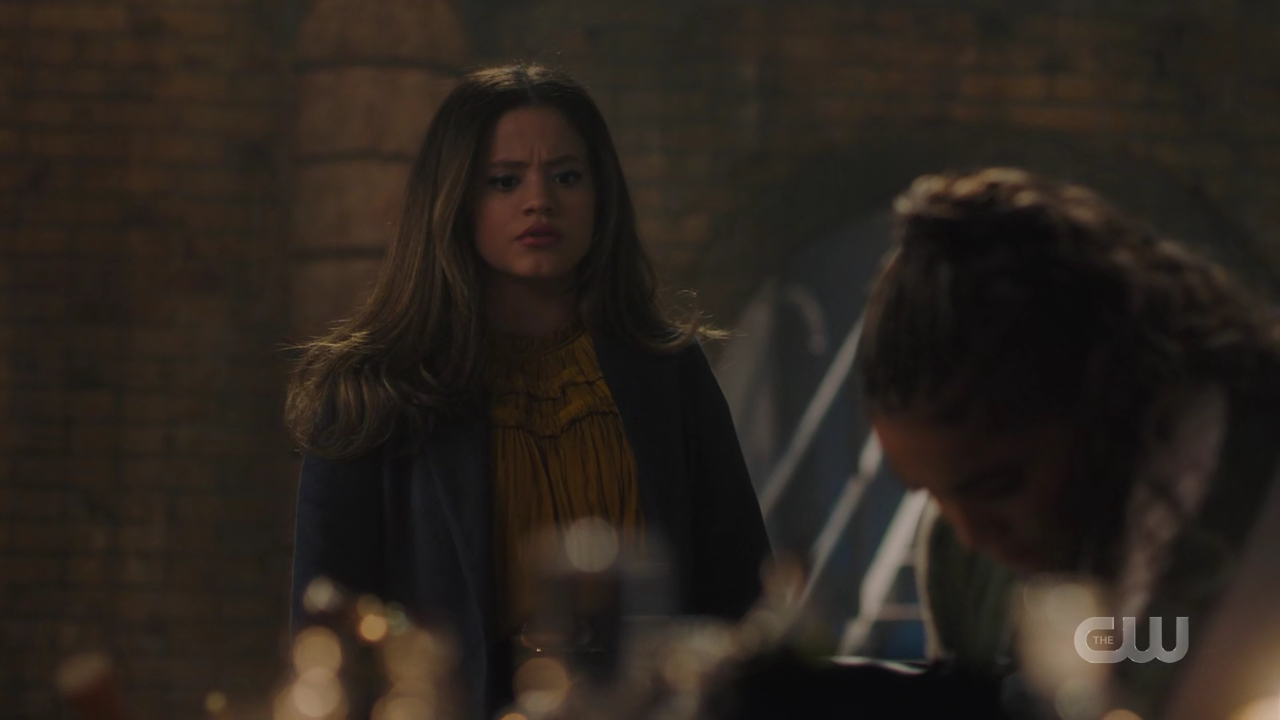 charmed-online-dot-nl_Charmed4x06TheTallymanCometh1624.jpg