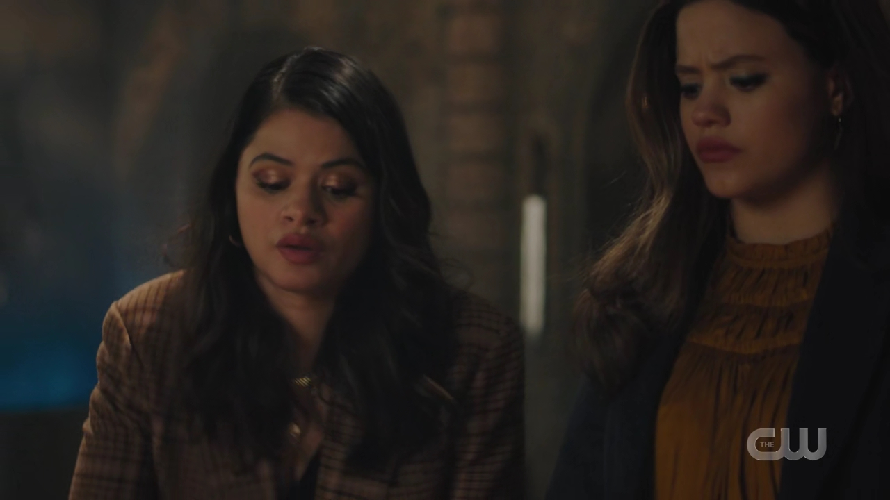 charmed-online-dot-nl_Charmed4x06TheTallymanCometh1696.jpg