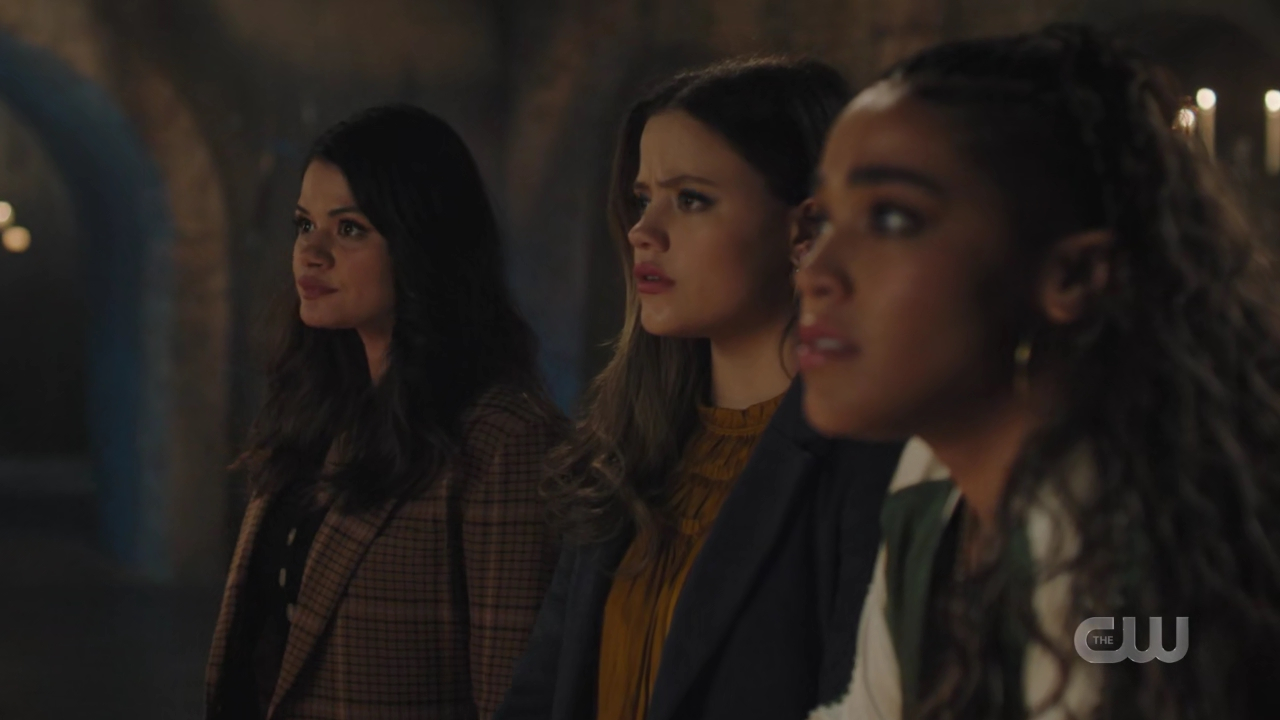 charmed-online-dot-nl_Charmed4x06TheTallymanCometh1703.jpg