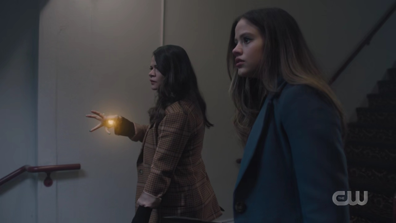 charmed-online-dot-nl_Charmed4x06TheTallymanCometh1914.jpg