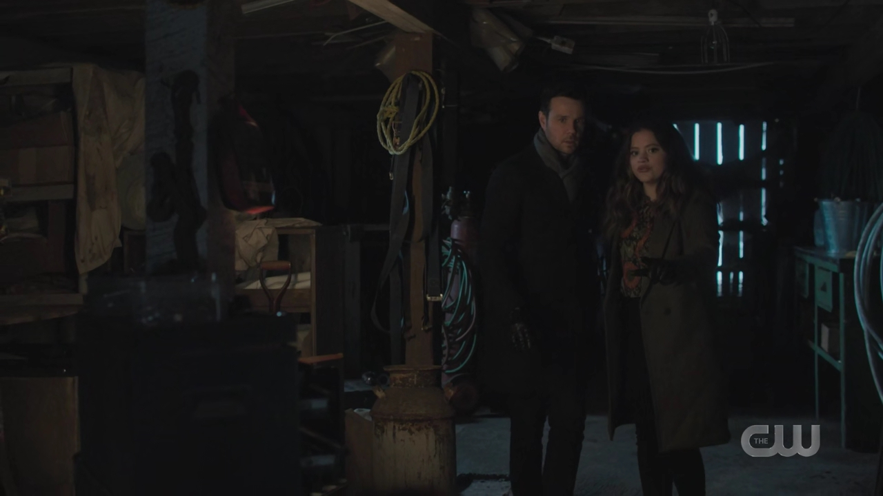 charmed-online-dot-nl_Charmed4x07CatsandCamelsandElephantsohmy0662.jpg