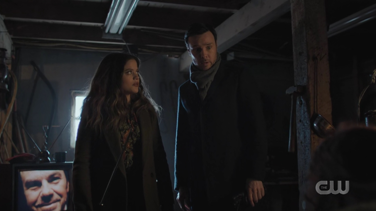 charmed-online-dot-nl_Charmed4x07CatsandCamelsandElephantsohmy0812.jpg