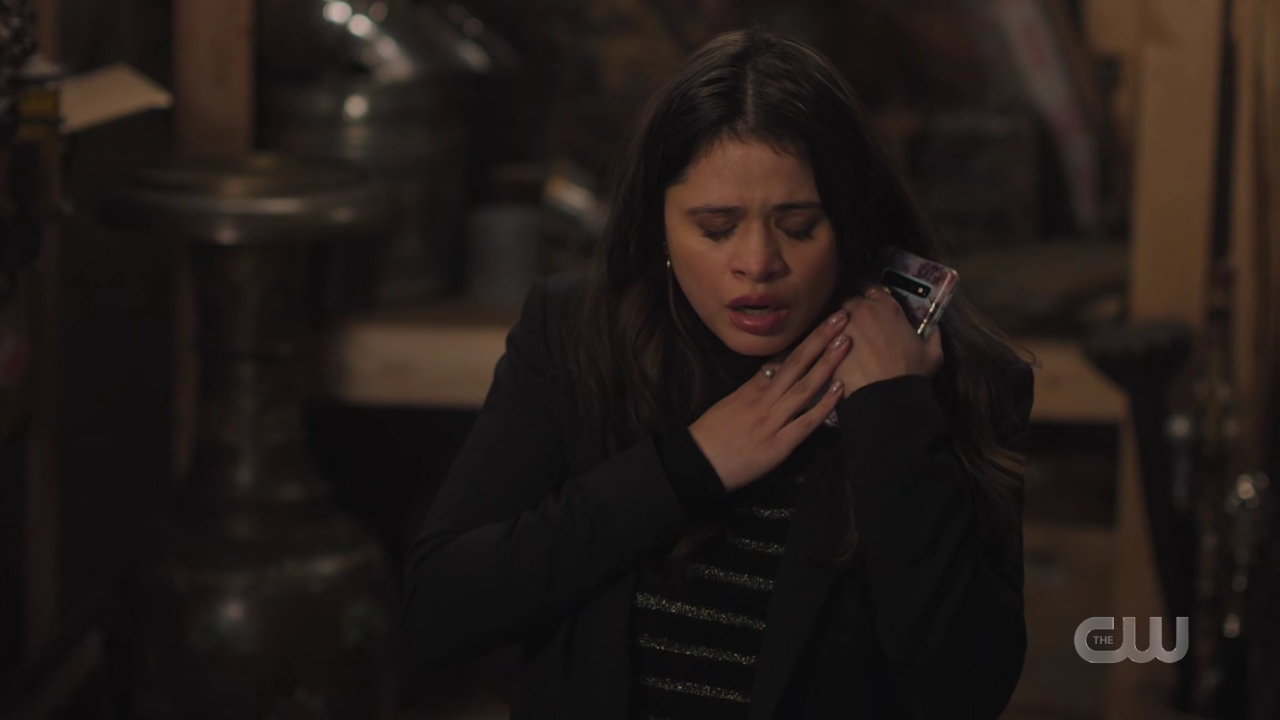 charmed-online-dot-nl_Charmed4x07CatsandCamelsandElephantsohmy1186.jpg