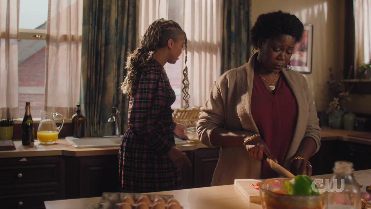 charmed-online-dot-nl_Charmed4x07CatsandCamelsandElephantsohmy1218.jpg