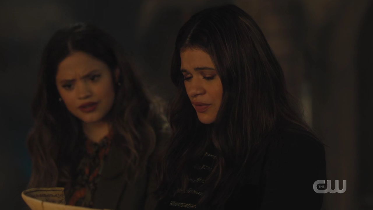 charmed-online-dot-nl_Charmed4x07CatsandCamelsandElephantsohmy1860.jpg