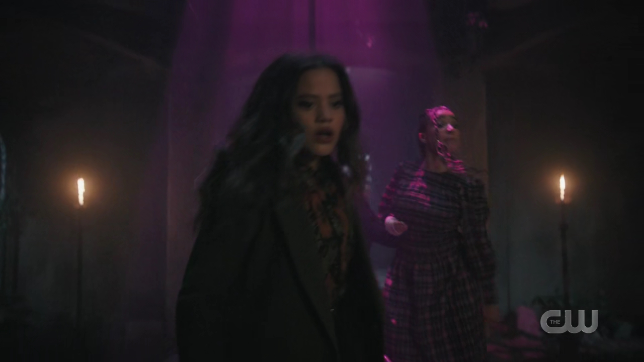 charmed-online-dot-nl_Charmed4x07CatsandCamelsandElephantsohmy1911.jpg