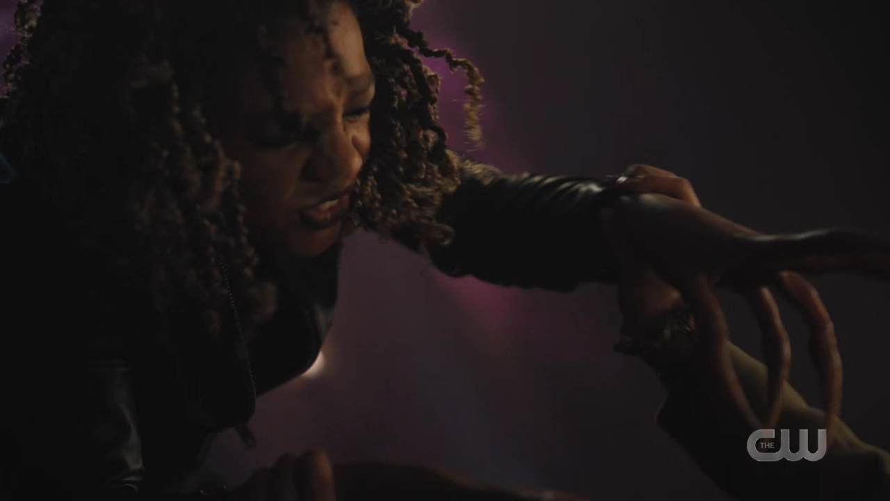 charmed-online-dot-nl_Charmed4x07CatsandCamelsandElephantsohmy1946.jpg charmed-online-dot-nl_Charmed4x07CatsandCamelsandElephantsohmy1946.jpg