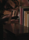 charmed-online-dot-nl_Charmed4x07CatsandCamelsandElephantsohmy0217.jpg