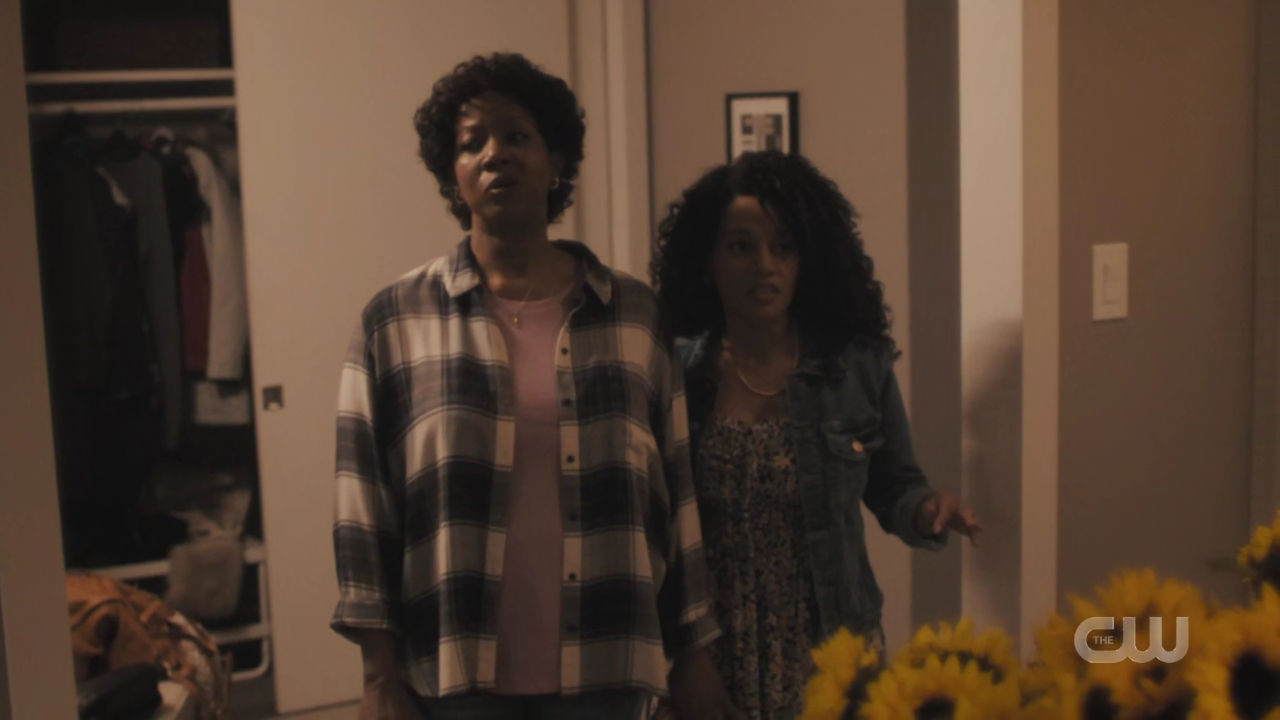 charmed-online-dot-nl_Charmed4x08Unveiled0041.jpg
