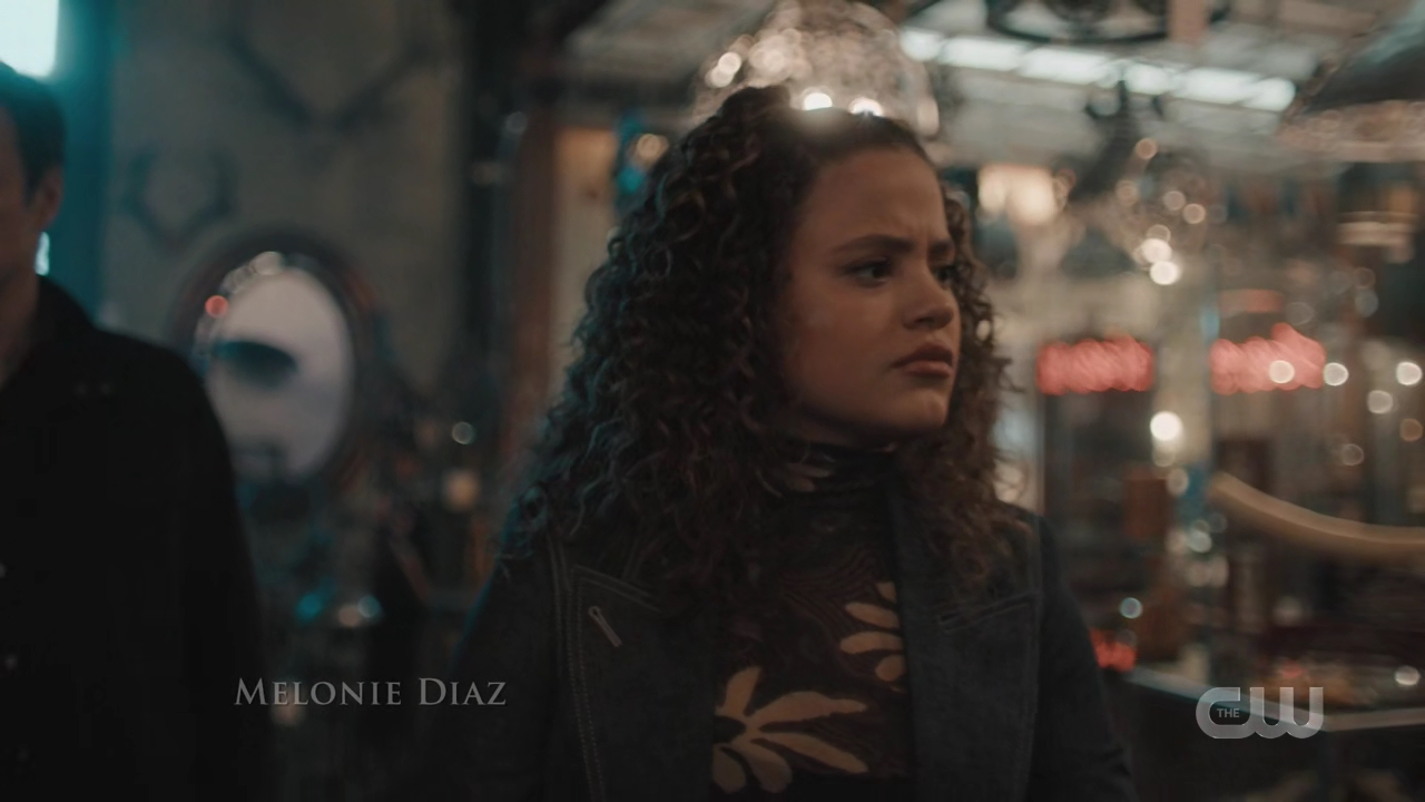 charmed-online-dot-nl_Charmed4x08Unveiled0126.jpg
