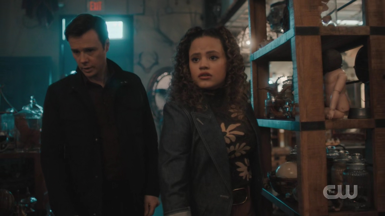 charmed-online-dot-nl_Charmed4x08Unveiled0132.jpg