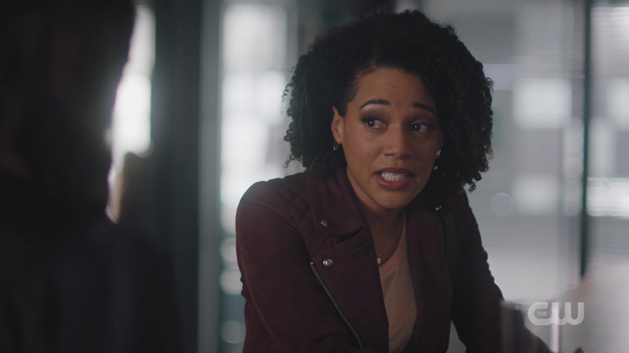 charmed-online-dot-nl_Charmed4x08Unveiled0405.jpg