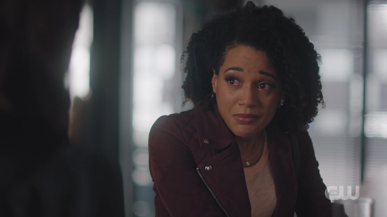 charmed-online-dot-nl_Charmed4x08Unveiled0410.jpg