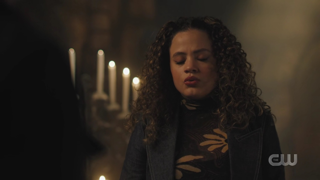 charmed-online-dot-nl_Charmed4x08Unveiled0439.jpg