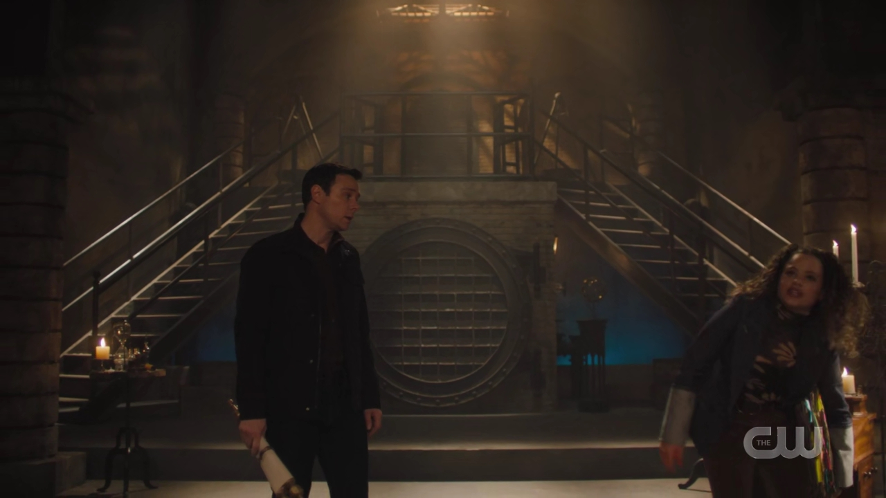 charmed-online-dot-nl_Charmed4x08Unveiled0449.jpg