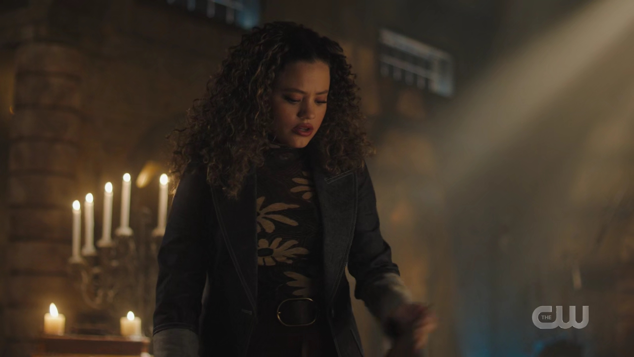 charmed-online-dot-nl_Charmed4x08Unveiled0455.jpg