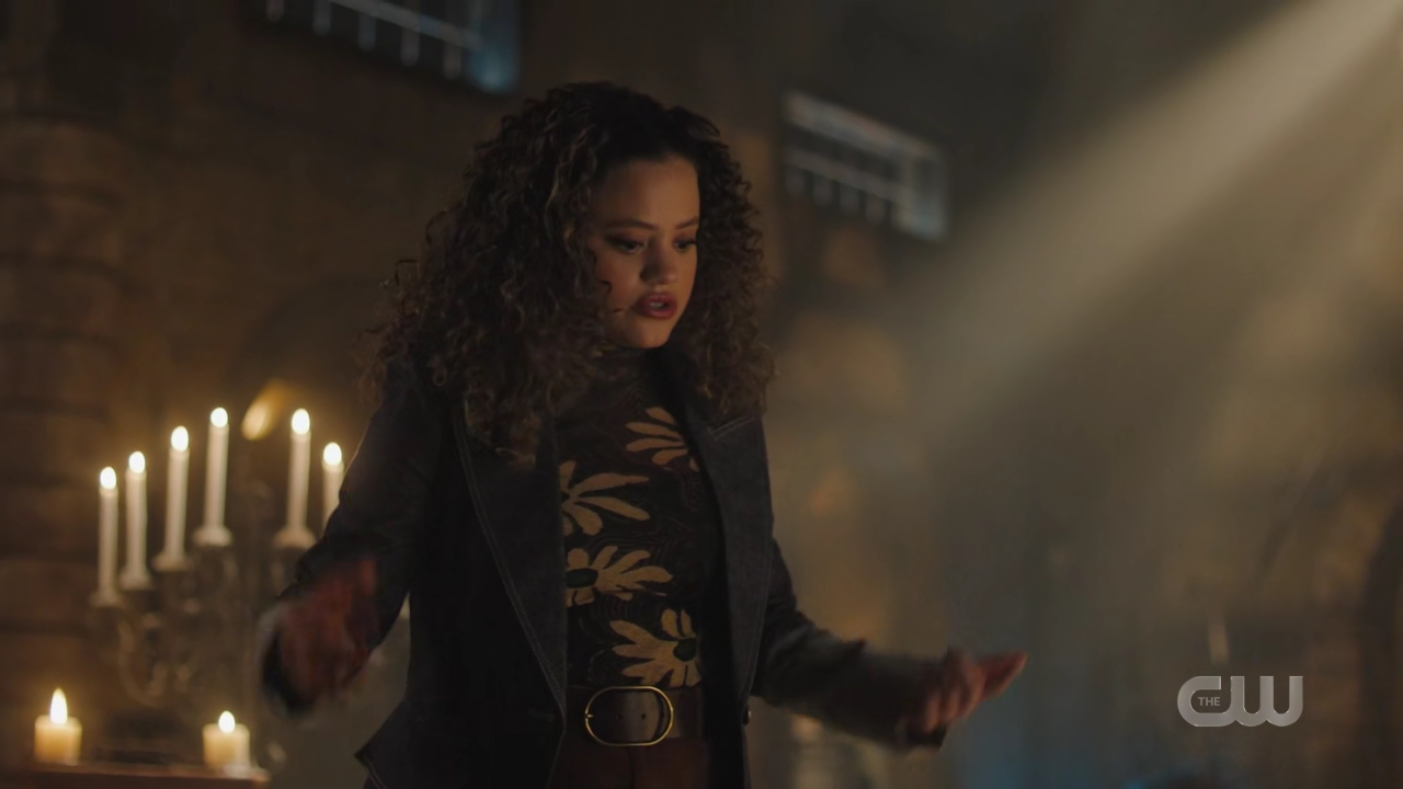 charmed-online-dot-nl_Charmed4x08Unveiled0458.jpg