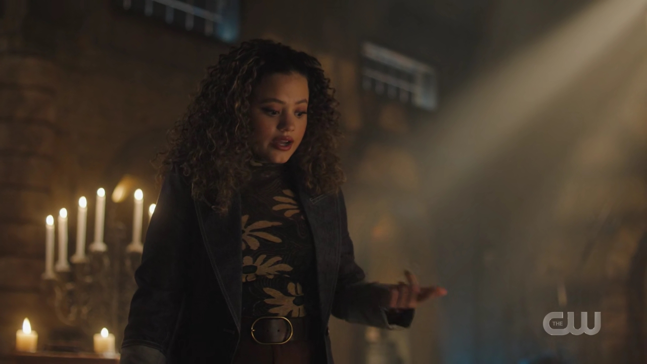 charmed-online-dot-nl_Charmed4x08Unveiled0459.jpg