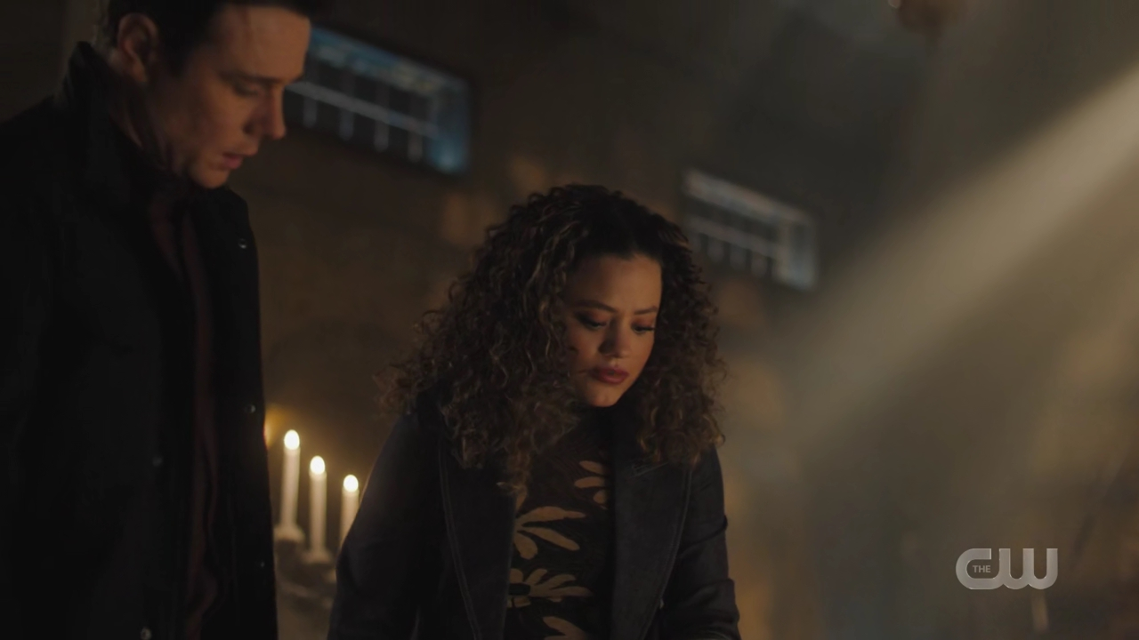 charmed-online-dot-nl_Charmed4x08Unveiled0461.jpg