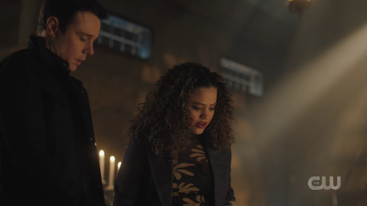 charmed-online-dot-nl_Charmed4x08Unveiled0462.jpg