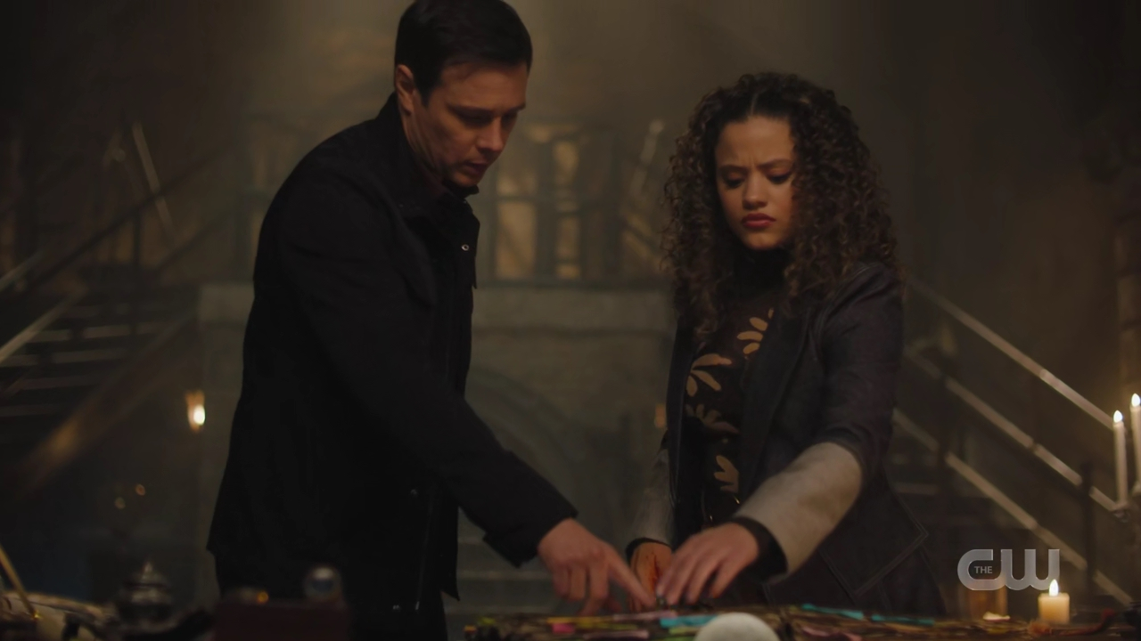 charmed-online-dot-nl_Charmed4x08Unveiled0480.jpg
