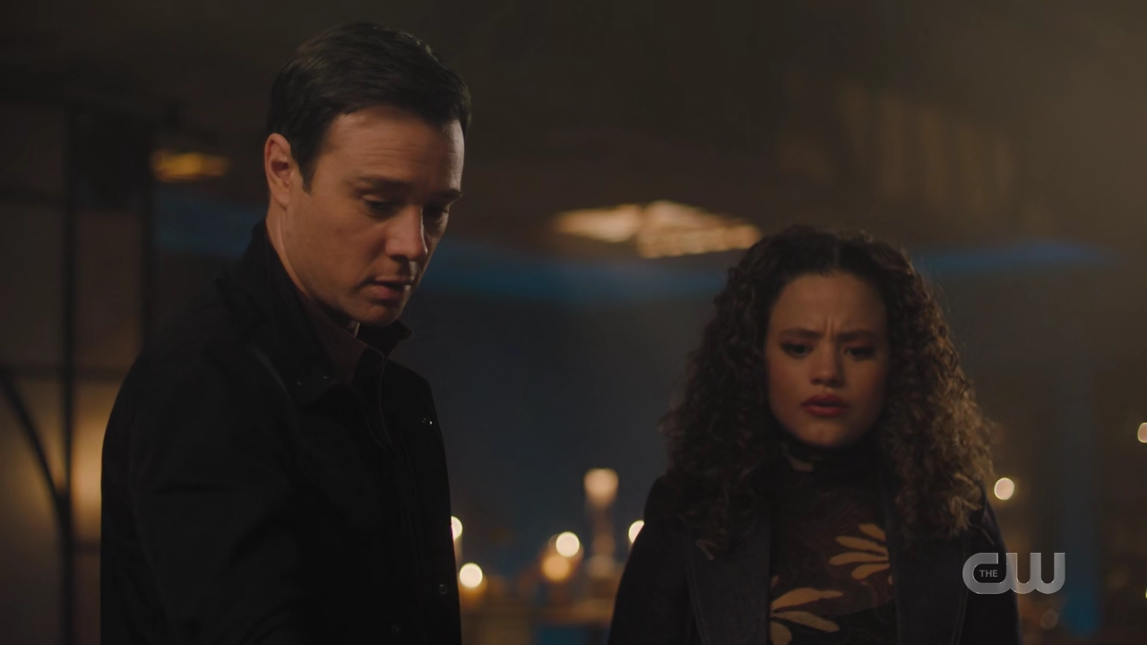 charmed-online-dot-nl_Charmed4x08Unveiled0604.jpg