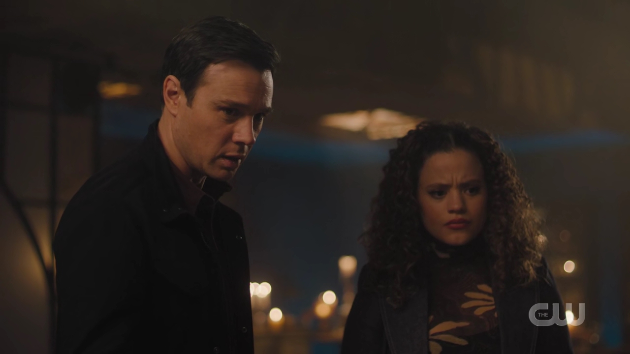 charmed-online-dot-nl_Charmed4x08Unveiled0612.jpg