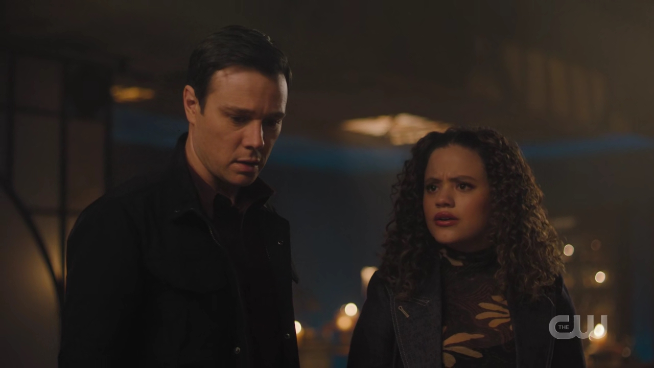 charmed-online-dot-nl_Charmed4x08Unveiled0616.jpg