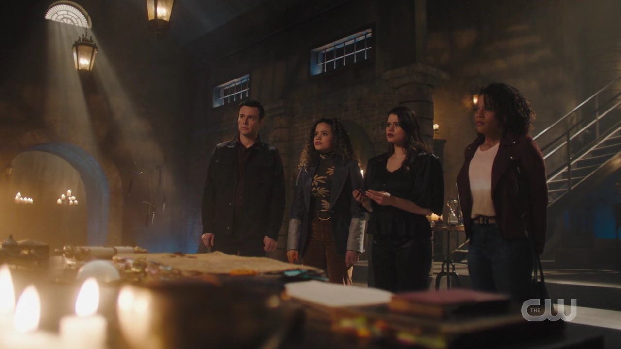 charmed-online-dot-nl_Charmed4x08Unveiled0626.jpg