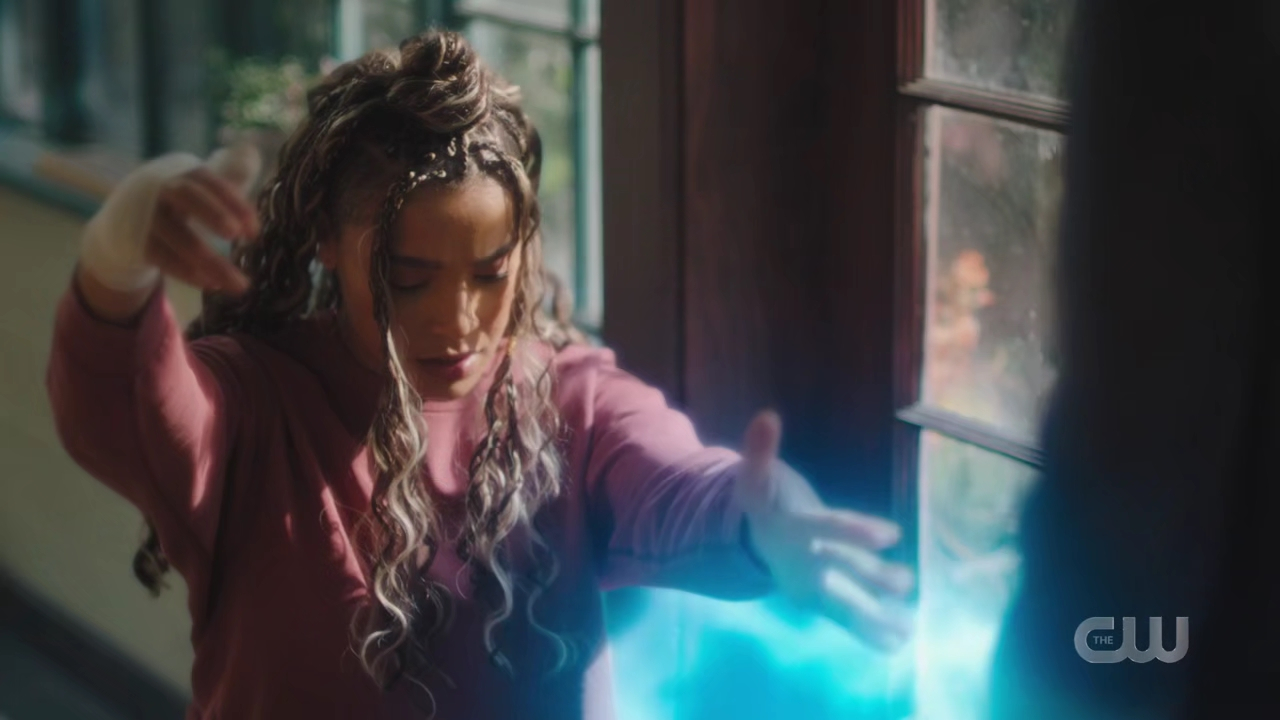 charmed-online-dot-nl_Charmed4x08Unveiled0753.jpg