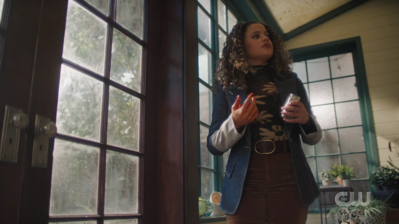 charmed-online-dot-nl_Charmed4x08Unveiled0764.jpg