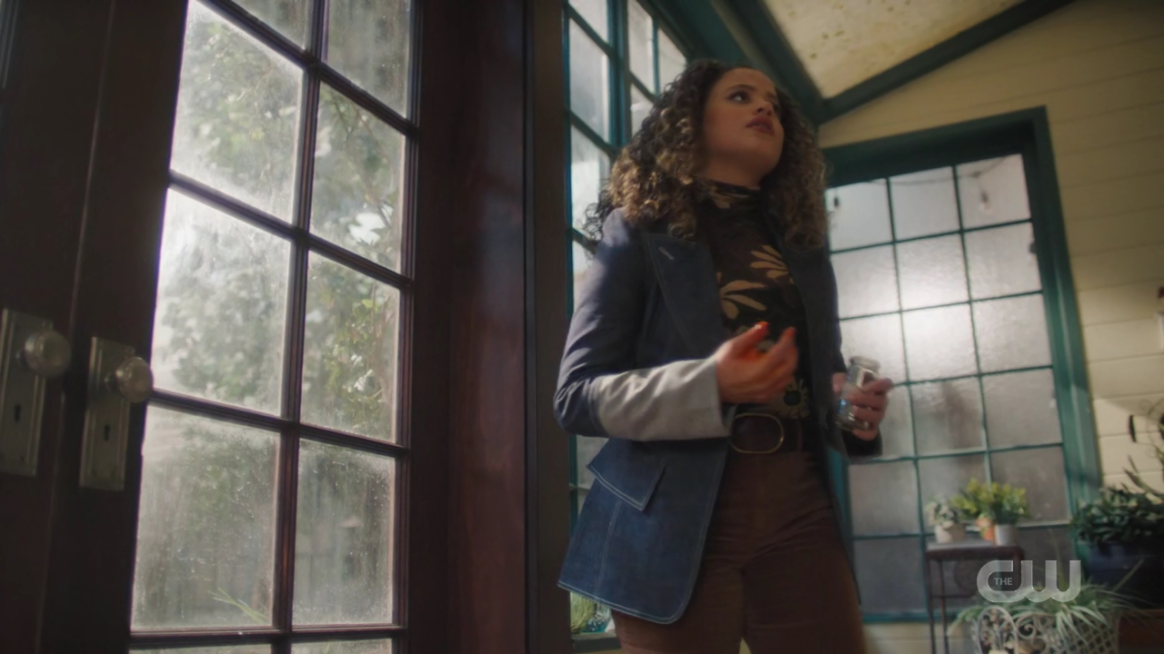 charmed-online-dot-nl_Charmed4x08Unveiled0765.jpg