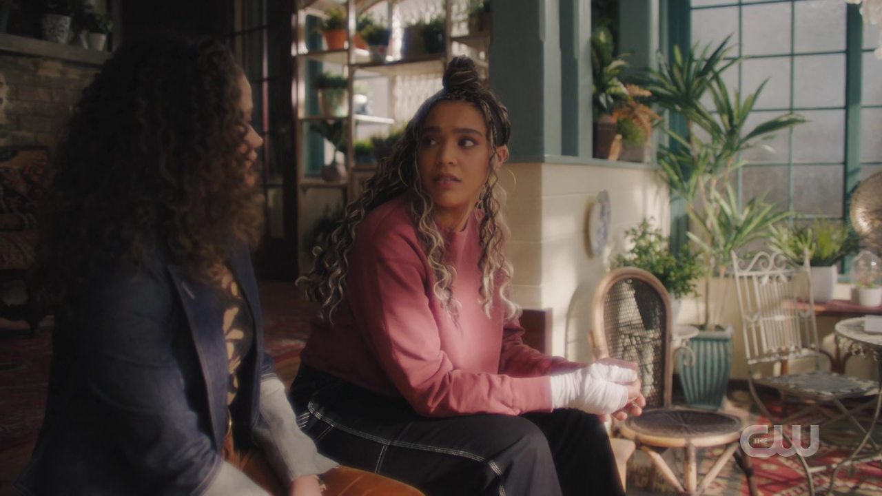 charmed-online-dot-nl_Charmed4x08Unveiled0773.jpg