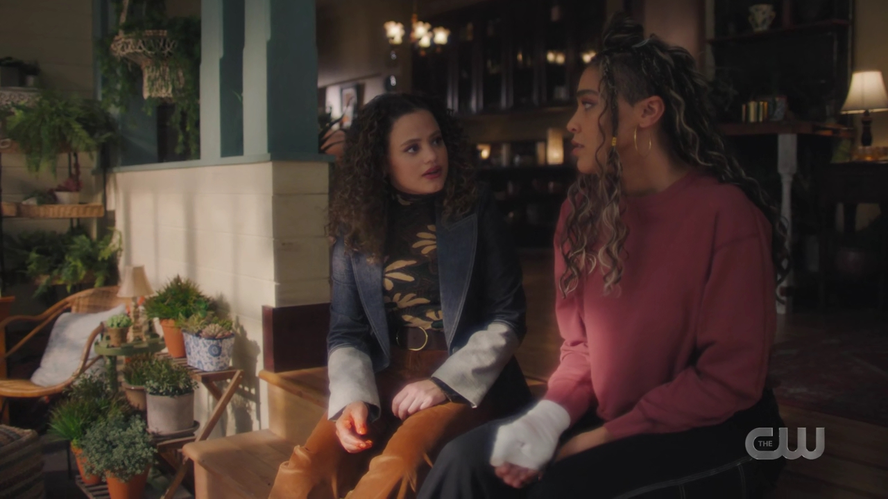 charmed-online-dot-nl_Charmed4x08Unveiled0778.jpg
