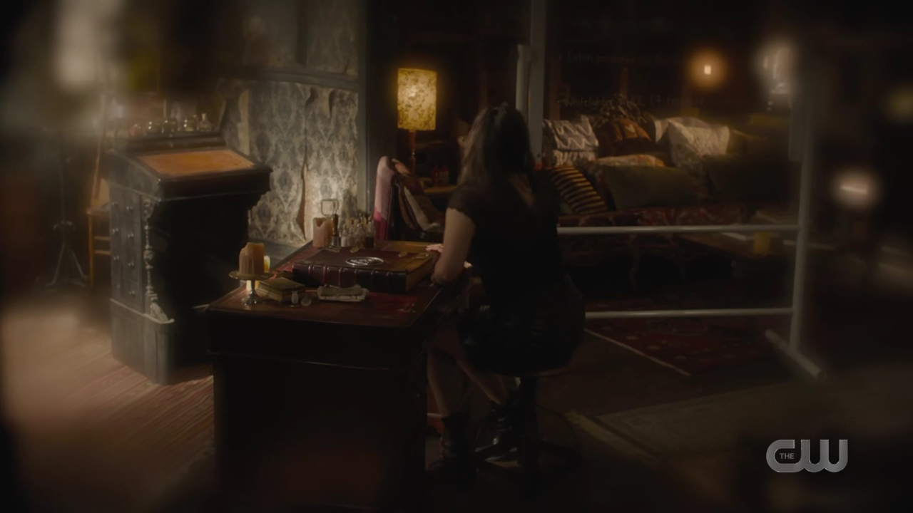 charmed-online-dot-nl_Charmed4x08Unveiled0864.jpg