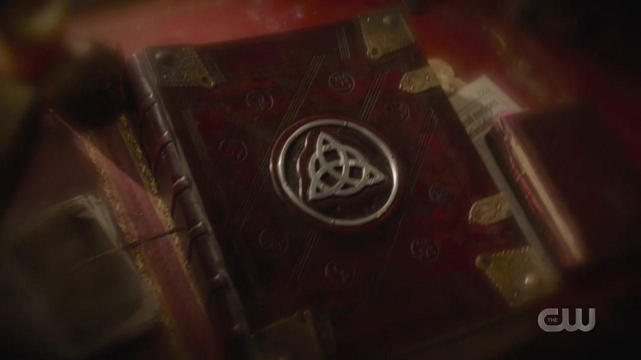 charmed-online-dot-nl_Charmed4x08Unveiled0880.jpg