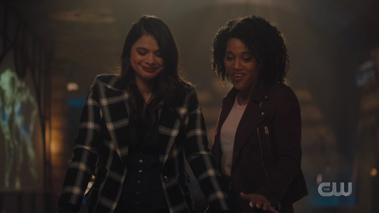 charmed-online-dot-nl_Charmed4x08Unveiled0894.jpg