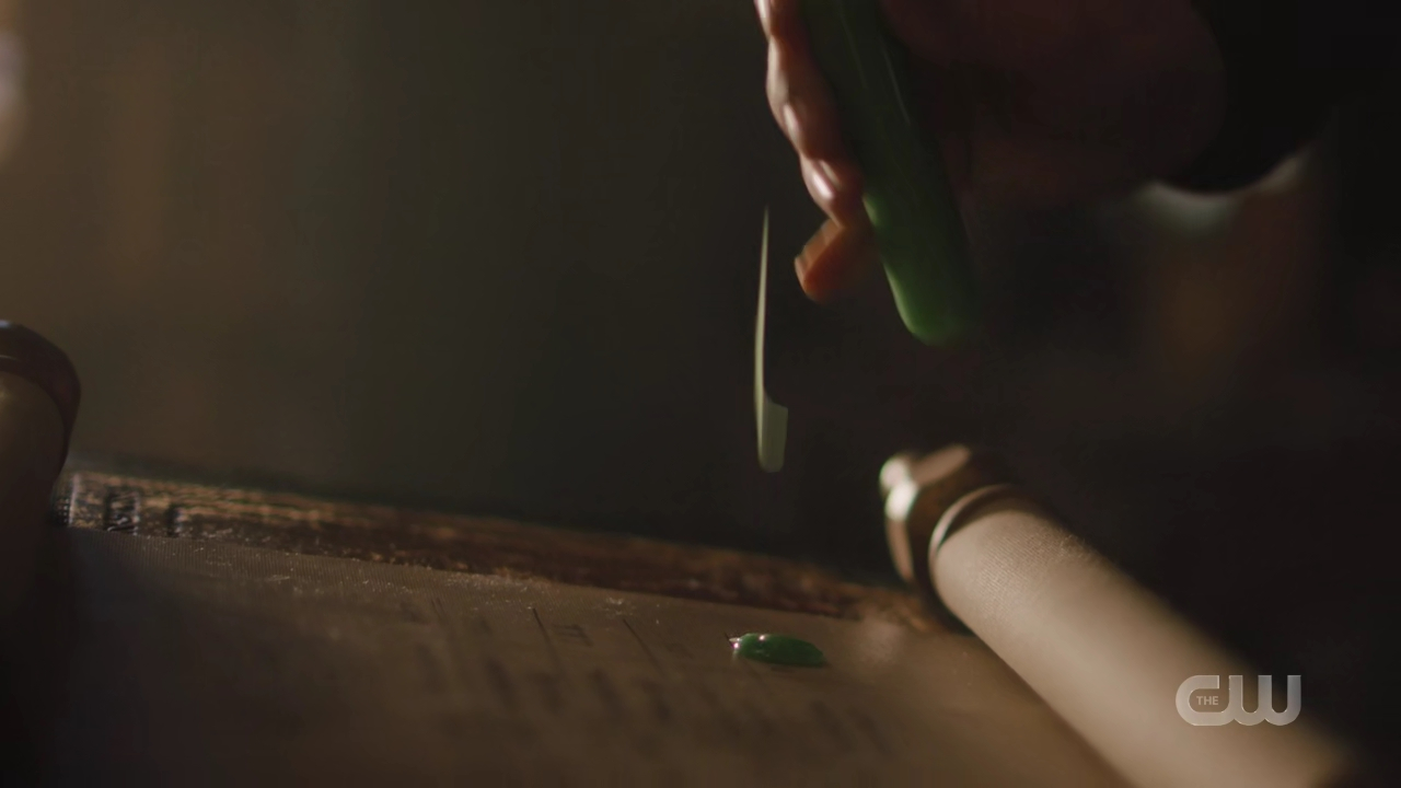 charmed-online-dot-nl_Charmed4x08Unveiled0920.jpg