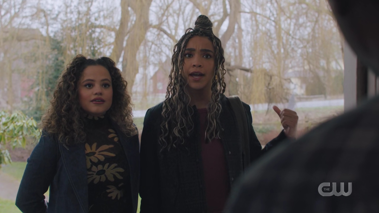 charmed-online-dot-nl_Charmed4x08Unveiled1054.jpg