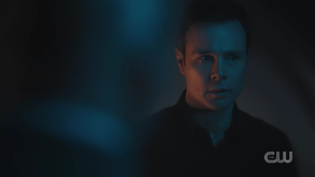 charmed-online-dot-nl_Charmed4x08Unveiled1128.jpg