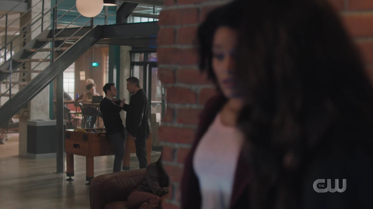 charmed-online-dot-nl_Charmed4x08Unveiled1254.jpg