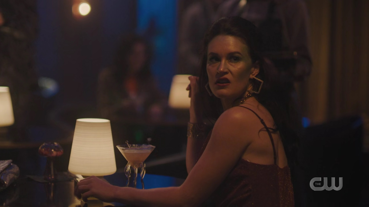 charmed-online-dot-nl_Charmed4x08Unveiled1296.jpg